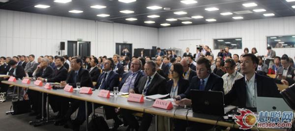  发布会现场座无虚席 