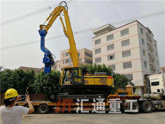 钩机打桩臂.jpg