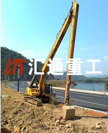挖掘机加长臂.jpg