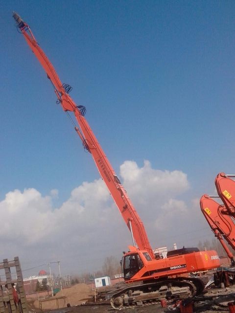 钩机加长臂改装.jpg